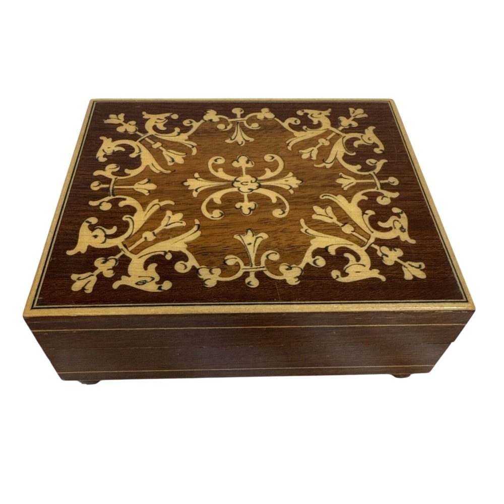 Reuge "Try to Remember" Swiss‎ Musical Movement Wooden Jewelry Box Marquetry